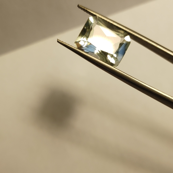 Faceted Blue Aquamarine Gemstone #121 - Picture 4 of 4